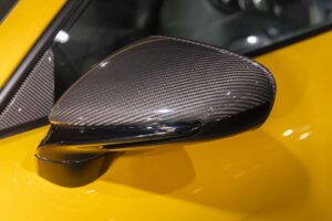 폼 미쳤네! 2년 걸려 수작업으로 제작된 '존더분쉬 포르쉐 911 GT3 RS' 등장