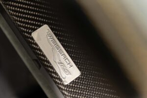 폼 미쳤네! 2년 걸려 수작업으로 제작된 '존더분쉬 포르쉐 911 GT3 RS' 등장