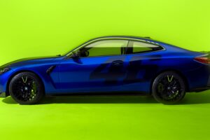 BMW, 발렌티노 로시 기념 한정판 'M4 CS 에디션 VR46' 공개