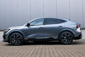 르노 라팔(Renault Rafale), H&R 로워링 키트로 주행성능 업그레이드