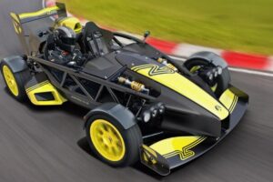 이건 거의 미쳤다! 525마력에 600kg 미만, 아리엘 아톰 4RR 공개