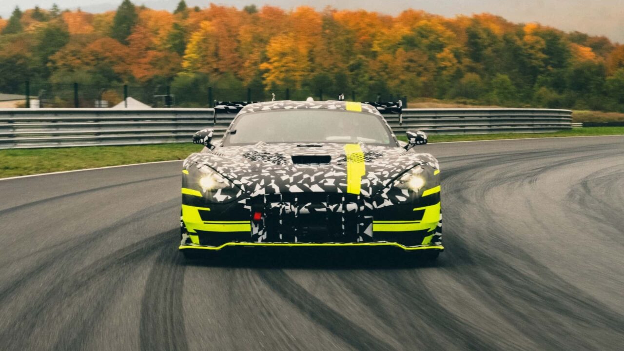 “GT3급 괴물” 메르세데스-AMG, 트랙 스포츠 콘셉트로 돌아온 순수 퍼포먼스