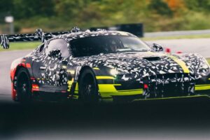 “GT3급 괴물” 메르세데스-AMG, 트랙 스포츠 콘셉트로 돌아온 순수 퍼포먼스 “GT3급 괴물” 메르세데스-AMG, 트랙 스포츠 콘셉트로 돌아온 순수 퍼포먼스