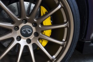 SUV에 슈퍼카 심장 이식... 인피니티, 1000마력 QX80 공개 SUV에 슈퍼카 심장 이식... 인피니티, 1000마력 QX80 공개