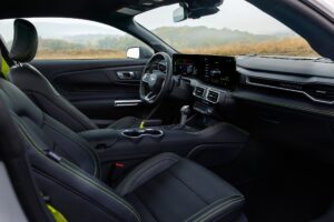 포드, 머스탱으로 드리프트 시장 겨냥… RTR 협업 모델 내년 출시