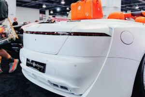 롤스로이스의 금기를 깼다, 두바이가 만든 ‘광기의 Dawn’ 롤스로이스의 금기를 깼다, 두바이가 만든 ‘광기의 Dawn’