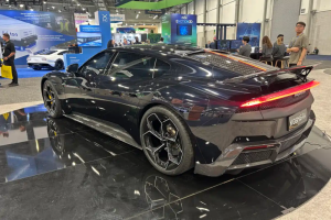 부가티 닮은꼴 논란 딛고 CES 무대에 선 중국 하이퍼카, 드리미 코스메라 3종 공개