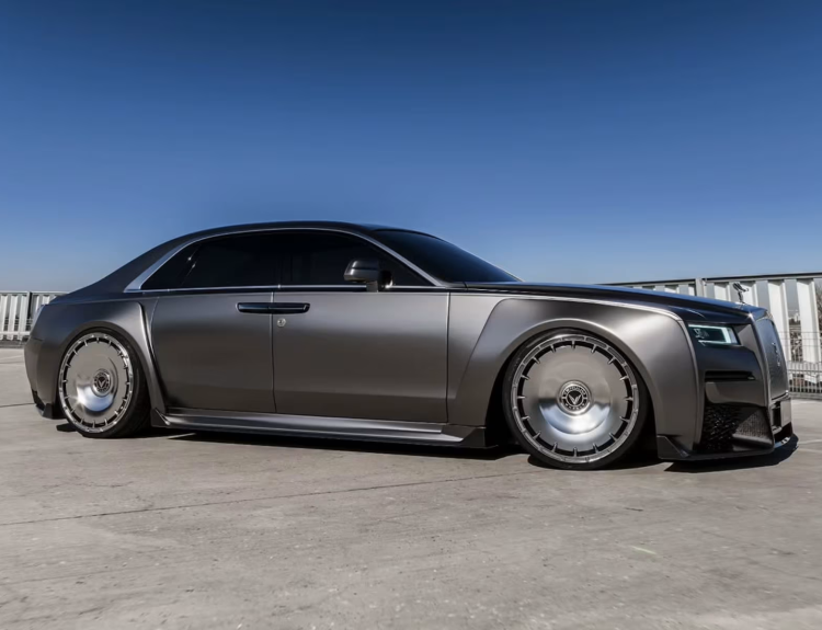 두바이 튜너 손에서 프레데터로 변신한 롤스로이스 고스트 II