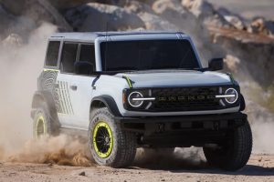 포드 브롱코 RTR 공개, 랩터 DNA 담은 '가성비' 고성능 오프로더