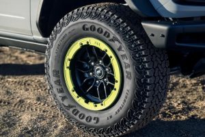 포드 브롱코 RTR 공개, 랩터 DNA 담은 '가성비' 고성능 오프로더