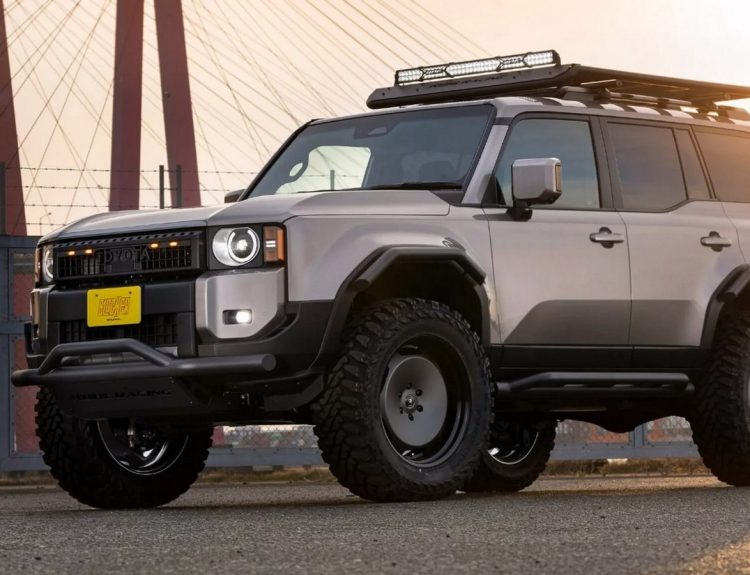 G클래스도 고개 숙일 일본식 괴물, 랜드크루저가 이렇게까지 변했다