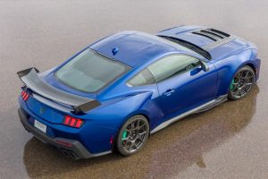 911 GT3 겨냥한 머스탱 등장, 815마력급 슈퍼차저 V8 장착한 포드의 새로운 무기