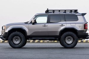 G클래스도 고개 숙일 일본식 괴물, 랜드크루저가 이렇게까지 변했다