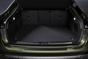 아우디, RS 최초 플러그인 하이브리드 'RS 5' 공개…639마력·전기 모드로 84km 주행 아우디, RS 최초 플러그인 하이브리드 'RS 5' 공개…639마력·전기 모드로 84km 주행