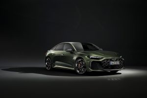 아우디, RS 최초 플러그인 하이브리드 'RS 5' 공개…639마력·전기 모드로 84km 주행 아우디, RS 최초 플러그인 하이브리드 'RS 5' 공개…639마력·전기 모드로 84km 주행