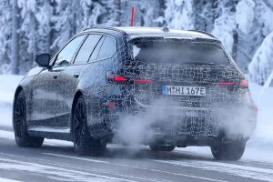 출시 1년도 안 됐는데 벌써 페이스리프트…BMW M5 투어링, 노이에 클라세 얼굴로 환골탈태