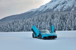 마세라티, 설원의 무대서 MCPURA ‘프로즌 마그마’ 최초 공개