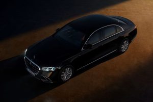 독일 총리의 새 관용차? 벤츠 신형 S클래스 기반 V12 방탄 세단 등장