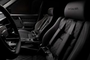 AMG 창업자 아들 회사가 만든 13억6000만 원짜리 190E 등장 AMG 창업자 아들 회사가 만든 13억6000만 원짜리 190E 등장