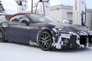 V6 그대로, 출력은 더?…마세라티 그란투리스모 부분변경 테스트 포착