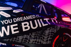 만우절 농담이 진짜 레이스카로…BMW M3 투어링, 뉘르부르크링 24시간 레이스 출격