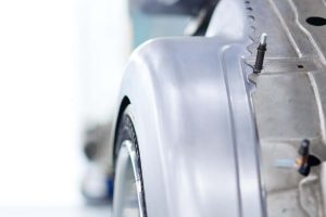 7억 넘는 아우디 콰트로 레스토모드 등장... 250kg 날리고, 수동변속기 지키고, 600마력 채웠다 7억 넘는 아우디 콰트로 레스토모드 등장... 250kg 날리고, 수동변속기 지키고, 600마력 채웠다