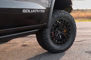 700마력 괴물 픽업 등장…실버라도 ZR2, 헤네시 손 거치자 완전히 달라졌다