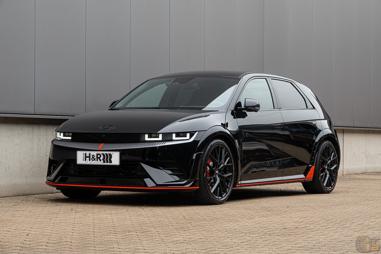 아이오닉 5N, 35mm 낮추면 코너링이 달라진다…H&R 전용 스프링 출시