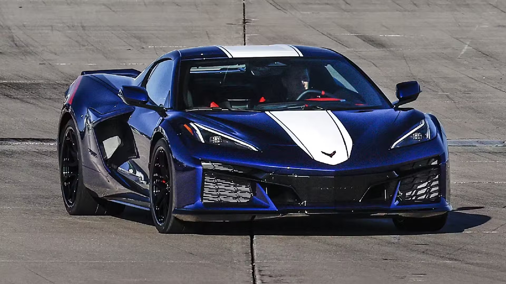 2027 콜벳 그랜드 스포트, 6.7리터 신형 V8 품고 부활