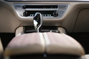 V12 끝났다고? 만하르트, 711마력으로 BMW M760Li 되살렸다 V12 끝났다고? 만하르트, 711마력으로 BMW M760Li 되살렸다