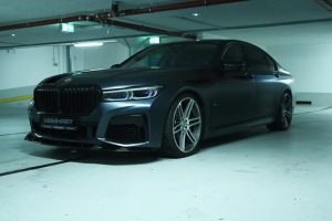 V12 끝났다고? 만하르트, 711마력으로 BMW M760Li 되살렸다 V12 끝났다고? 만하르트, 711마력으로 BMW M760Li 되살렸다