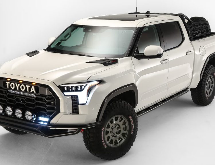 37인치 타이어·롱트래블 서스펜션…토요타가 랩터에게 선전포고하는 방법