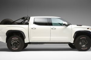 37인치 타이어·롱트래블 서스펜션…토요타가 랩터에게 선전포고하는 방법 37인치 타이어·롱트래블 서스펜션…토요타가 랩터에게 선전포고하는 방법