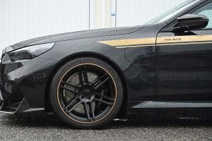 910마력 왜건 등장…M5 투어링, 만하르트 손 거치자 괴물됐다 910마력 왜건 등장…M5 투어링, 만하르트 손 거치자 괴물됐다