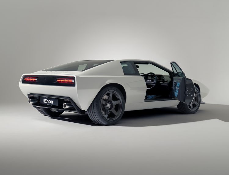 V8로 부활했다… 로터스 에스프리, 50대 한정 레스토모드 등장