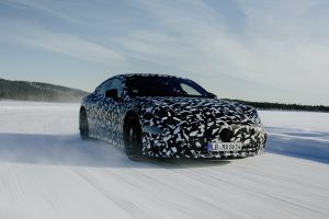 메르세데스-AMG, 첫 순수 전기 4도어 쿠페 출격 준비 완료…V8 굉음까지 품었다 메르세데스-AMG, 첫 순수 전기 4도어 쿠페 출격 준비 완료…V8 굉음까지 품었다