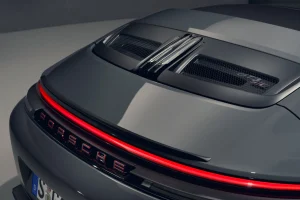 이건 반칙이다… 수동·오픈·GT3 다 담은 포르쉐 신차 이건 반칙이다… 수동·오픈·GT3 다 담은 포르쉐 신차