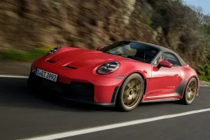 이건 반칙이다… 수동·오픈·GT3 다 담은 포르쉐 신차 이건 반칙이다… 수동·오픈·GT3 다 담은 포르쉐 신차