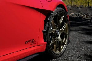 이건 반칙이다… 수동·오픈·GT3 다 담은 포르쉐 신차 이건 반칙이다… 수동·오픈·GT3 다 담은 포르쉐 신차