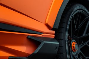 람보르기니 우루스 SE, ‘와이드 바디’로 재탄생 람보르기니 우루스 SE, ‘와이드 바디’로 재탄생