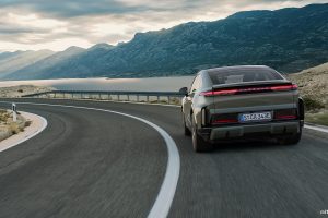 포르쉐 카이엔 쿠페 일렉트릭, 공기저항계수 0.23…SUV보다 18km 더 간다