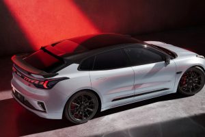 “제로백 2.9초”…지커 001, 5주년 한정판으로 슈퍼카 영역 넘본다 “제로백 2.9초”…지커 001, 5주년 한정판으로 슈퍼카 영역 넘본다