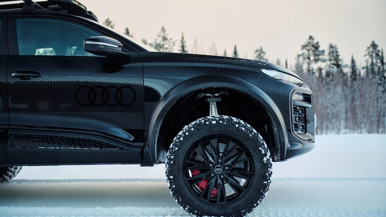 Audi unveils Q6 e-tron offroad concept