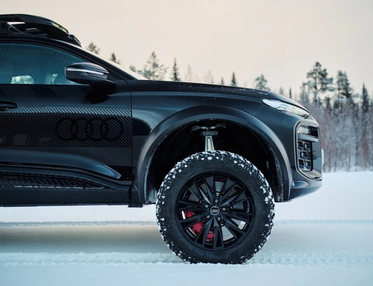 Audi unveils Q6 e-tron offroad concept