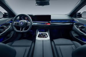 "알피나의 후계자가 돌아왔다"…800마력 BMW M5 왜건의 충격적인 변신 "알피나의 후계자가 돌아왔다"…800마력 BMW M5 왜건의 충격적인 변신