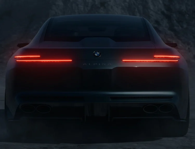 BMW 알피나 첫 신차 예고…국내에는 2028년 들어온다